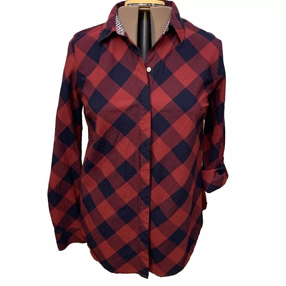 Crown & Ivy. Size XL. Cotton Red Plaid Long Sleeve. Roll Tab Cuff. B8